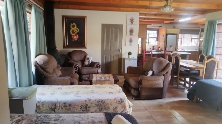 12 Bedroom Property for Sale in Pellissier Free State